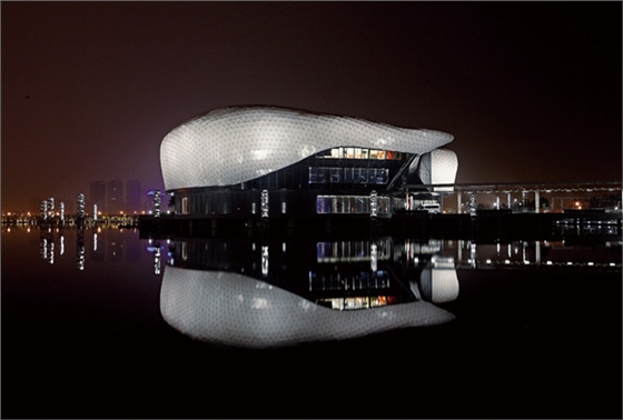 泛光照明系統(tǒng).jpg 泛光照明系統(tǒng).jpg