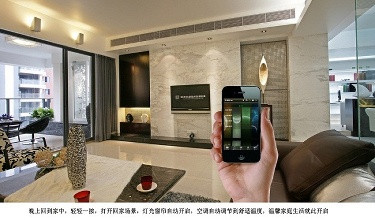 驚呆了?。。∫幻泻?樓高中墜下