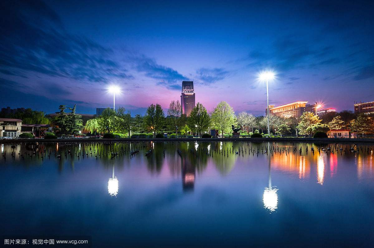 泛光照明與周圍環(huán)境之間要注意什么？