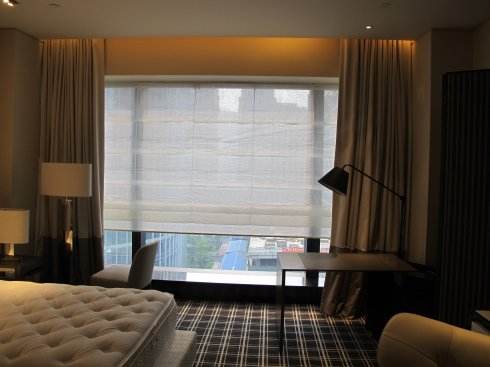 智能電動窗簾與普通窗簾相比，優(yōu)勢在哪里？